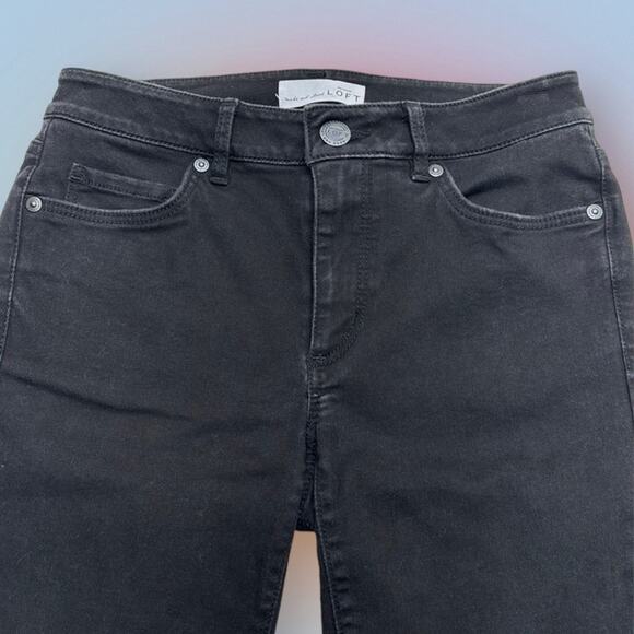 LOFT Women’s 2 Black CURVY KICK CROP Jeans - Picture 1 of 3